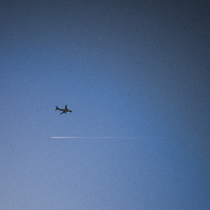 美女内裤㊙️露出奶头的网站
