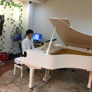 美女内裤㊙️露出奶头的网站
